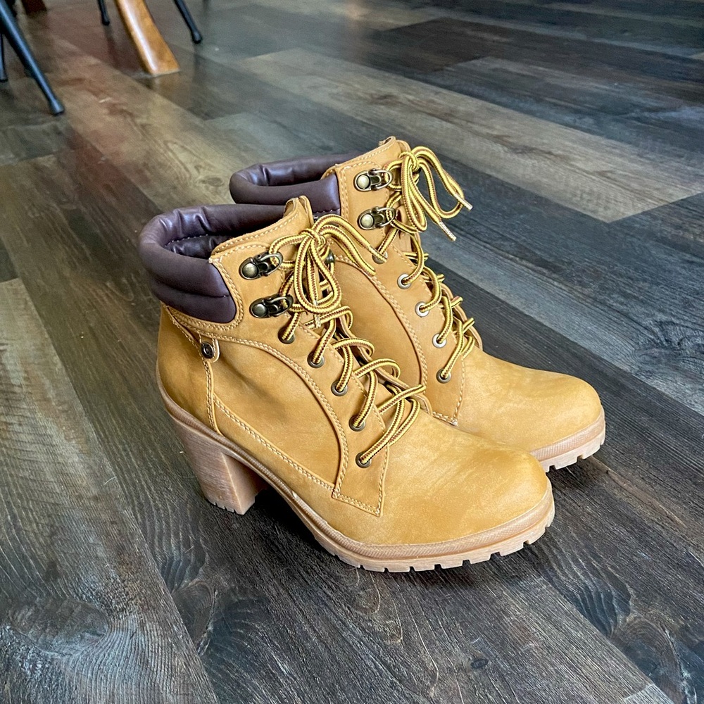 High heel work boots.
